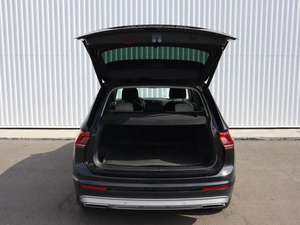 Внедорожник Volkswagen Tiguan 2020 года, 2570000 рублей, Брянск
