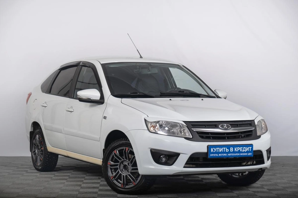 Лифтбек ВАЗ (LADA) Granta 2015 года, 499000 рублей, Томск