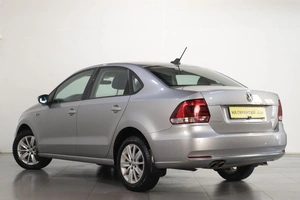 Седан Volkswagen Polo 2017 года, 1399000 рублей, Челябинск