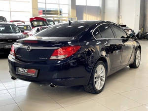 Седан Opel Insignia 2013 года, 1287000 рублей, Солонцы