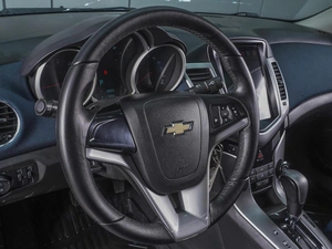Седан Chevrolet Cruze 2011 года, 720000 рублей, Ростов-на-Дону