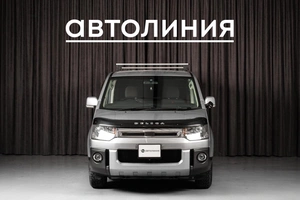 Минивэн Mitsubishi Delica D5 2013 года, 1370000 рублей, Красноярск