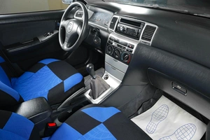 Седан Toyota Corolla 2003 года, 529000 рублей, Тюмень