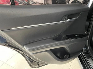 Седан Toyota Camry 2019 года, 2497000 рублей, Солонцы