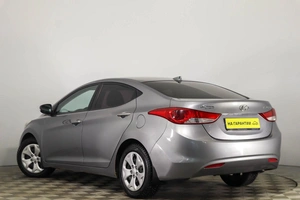 Седан Hyundai Elantra 2012 года, 979000 рублей, Пермь