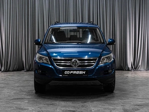 Внедорожник Volkswagen Tiguan 2010 года, 1284000 рублей, Тюмень