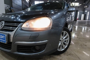Седан Volkswagen Jetta 2009 года, 739000 рублей, Новокузнецк