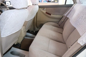 Седан Toyota Corolla 2002 года, 599000 рублей, Омск