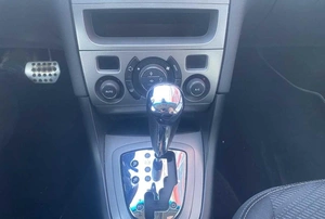 Седан Peugeot 408 2015 года, 770000 рублей, Солонцы