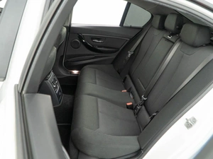 Седан BMW 3 серия 2017 года, 1848055 рублей, Москва