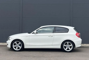 Хетчбэк BMW 1 серия 2011 года, 780000 рублей, Солонцы