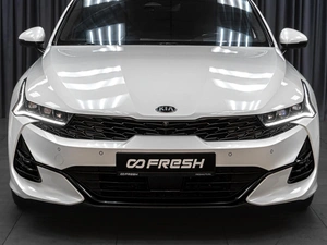 Седан Kia K5 2021 года, 2970000 рублей, Тюмень