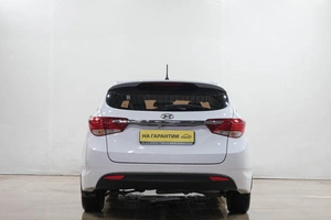 Универсал Hyundai i40 2013 года, 949000 рублей, Новокузнецк
