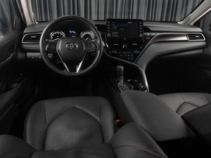 Седан Toyota Camry 2022 года, 4135000 рублей, Тюмень