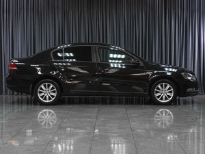 Седан Volkswagen Passat 2012 года, 979000 рублей, Тюмень