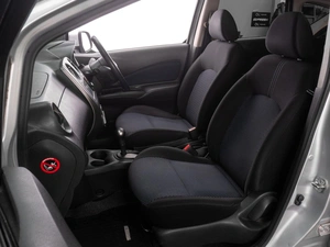 Хетчбэк Nissan Note 2013 года, 949000 рублей, Тюмень