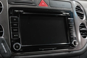 Внедорожник Volkswagen Tiguan 2011 года, 1229000 рублей, Новокузнецк