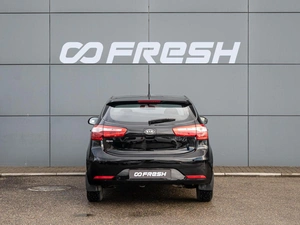 Хетчбэк Kia Rio 2012 года, 1000000 рублей, Краснодар