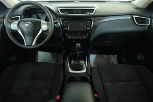 Внедорожник Nissan X-Trail 2017 года, 2289000 рублей, Омск