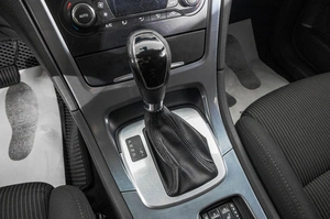 Седан Ford Mondeo 2011 года, 749000 рублей, Барнаул