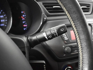 Седан Kia Rio 2013 года, 835200 рублей, Казань