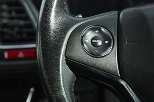 Внедорожник Honda Vezel 2014 года, 1549000 рублей, Новосибирск
