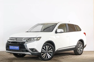 Внедорожник Mitsubishi Outlander 2016 года, 1739000 рублей, Тюмень