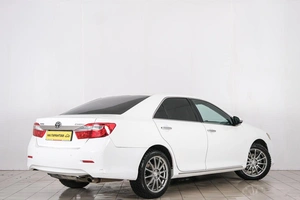 Седан Toyota Camry 2014 года, 1799000 рублей, Красноярск