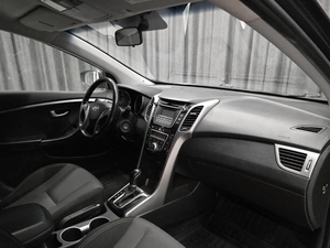 Хетчбэк Hyundai i30 2013 года, 825000 рублей, Красноярск