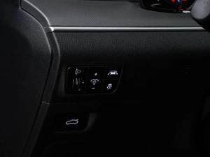 Седан Kia K5 2020 года, 2350055 рублей, Москва