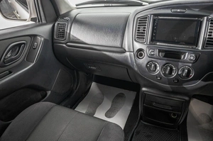 Внедорожник Mazda Tribute 2002 года, 619000 рублей, Барнаул