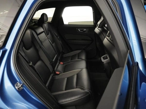 Внедорожник Volvo XC60 2020 года, 3298196 рублей, Москва