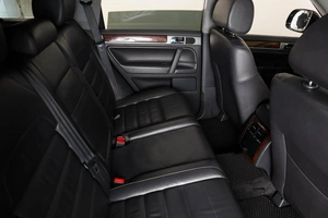 Внедорожник Volkswagen Touareg 2010 года, 1379000 рублей, Пермь
