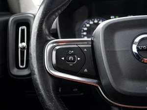 Внедорожник Volvo XC40 2019 года, 2700000 рублей, Краснодар