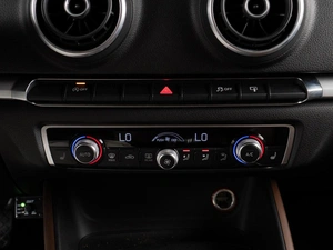 Седан Audi A3 2015 года, 1970000 рублей, Тюмень