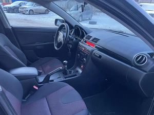 Хетчбэк Mazda 3 2006 года, 520000 рублей, Красноярск
