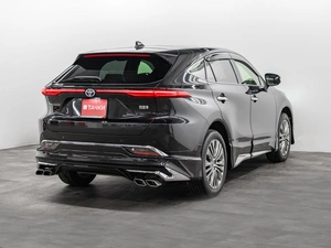 Внедорожник Toyota Harrier 2022 года, 4305000 рублей, Красноярск