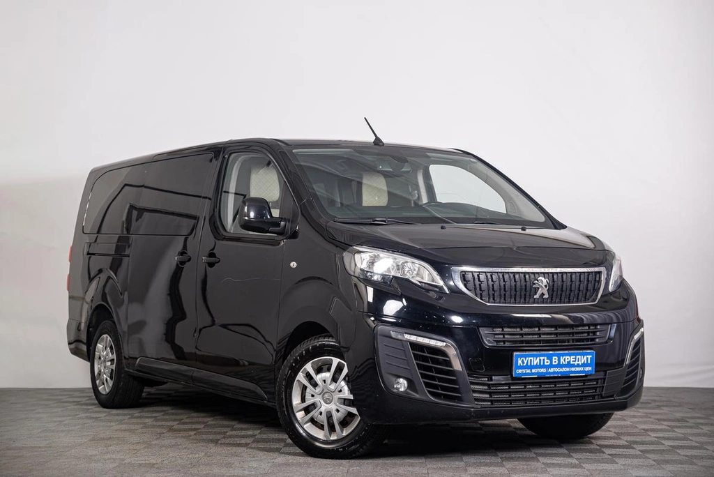 Минивэн Peugeot Traveller 2018 года, 3039000 рублей, Томск