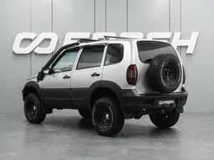 Внедорожник Chevrolet Niva 2004 года, 649000 рублей, Воронеж