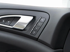 Внедорожник Porsche Cayenne Turbo 2013 года, 3360046 рублей, Москва