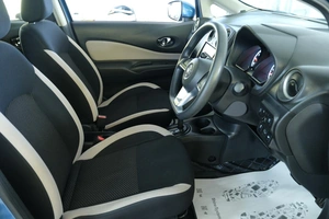 Хетчбэк Nissan Note 2017 года, 999000 рублей, Омск