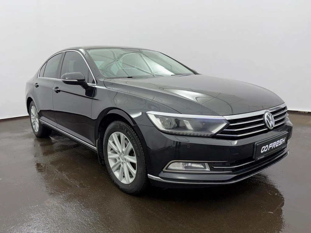 Седан Volkswagen Passat 2017 года, 2174000 рублей, Орёл