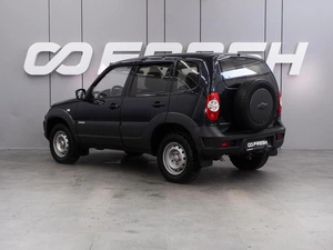 Внедорожник Chevrolet Niva 2015 года, 669000 рублей, Воронеж
