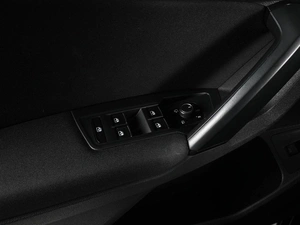 Внедорожник Volkswagen Tiguan 2017 года, 2599000 рублей, Ростов-на-Дону