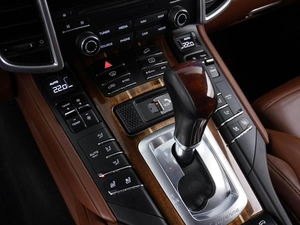 Внедорожник Porsche Cayenne S 2016 года, 4599077 рублей, Москва