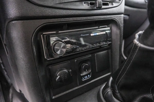 Внедорожник ВАЗ (LADA) Niva Travel 2023 года, 1079000 рублей, Красноярск