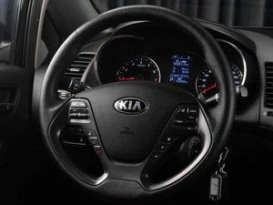 Седан Kia Cerato 2015 года, 1199000 рублей, Тюмень