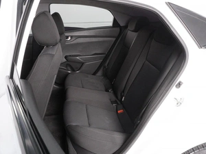 Седан Hyundai Solaris 2021 года, 1475000 рублей, Красный Пахарь