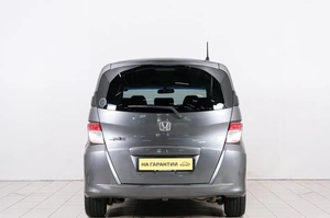 Минивэн Honda Freed 2012 года, 1099000 рублей, Красноярск