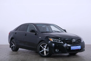 Седан Toyota Camry 2007 года, 899000 рублей, Омск